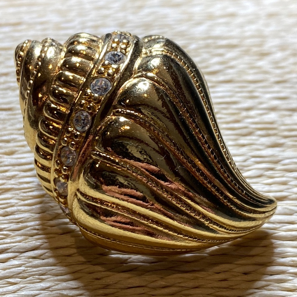 Vintage signed KJL for Avon shell pendant slide